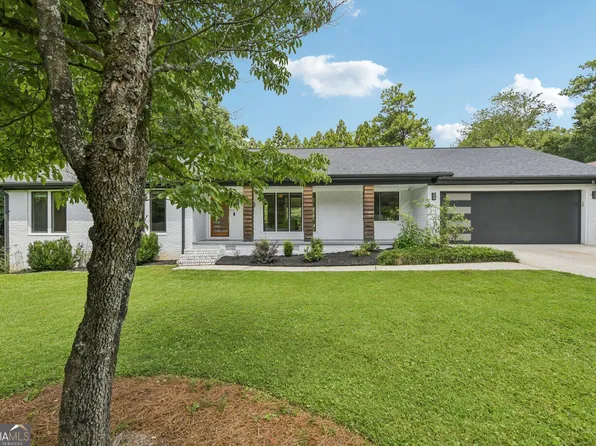 3272 Balmoral Dr, Atlanta, GA 30341