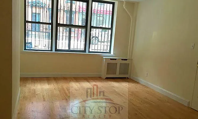 Rented by City Stop Realty | media 15