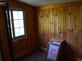 2250 South Long Lake Rd, FENTON, MI 48430