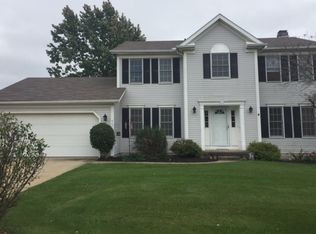 465 Brambleside Dr, Brunswick, OH 44212