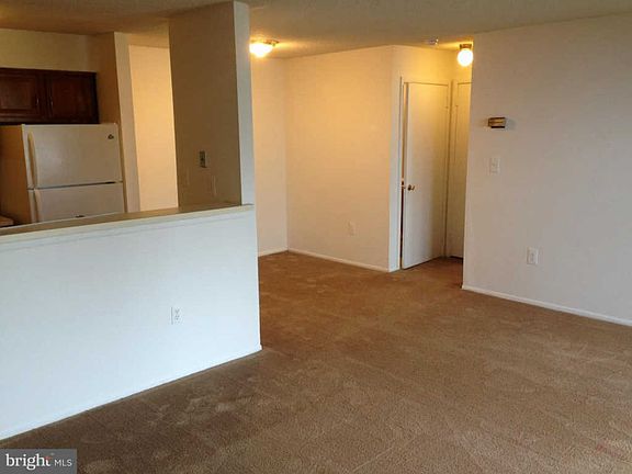 5th image of 2105 Aspen Dr