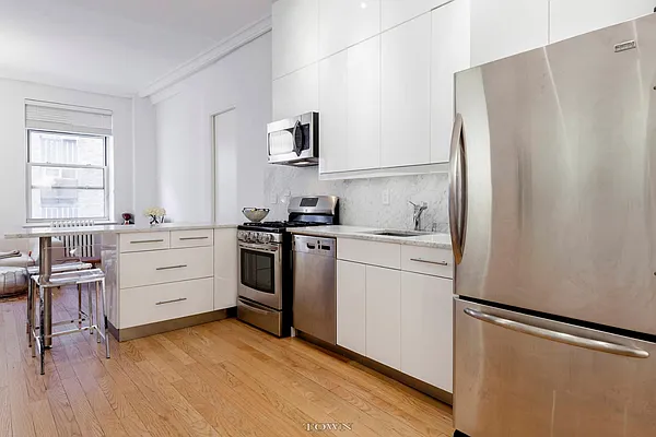 Rented by Town Residential | media 6