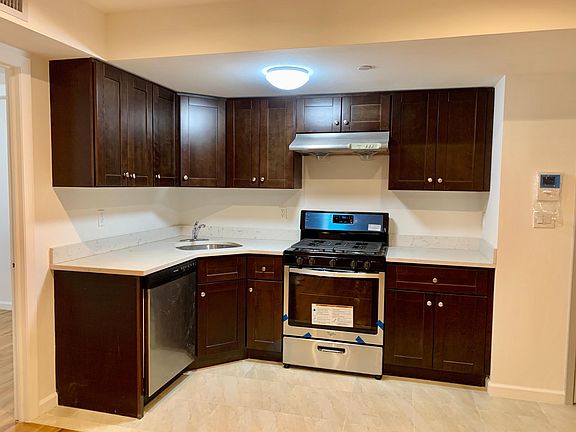 2nd image of 7516 Bay Pkwy #4