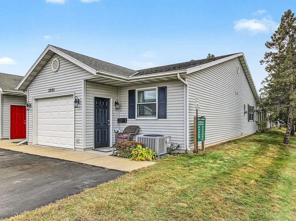 3201 Craig Road, Eau Claire, WI 54701