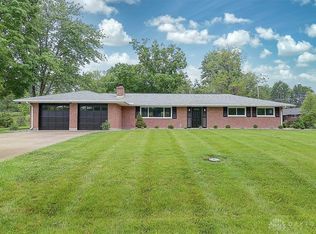 140 Devay Ave, Dayton, OH 45458