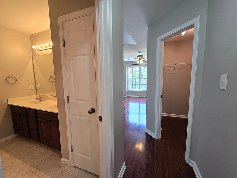 10028 Blackwell Dr — Photo 15