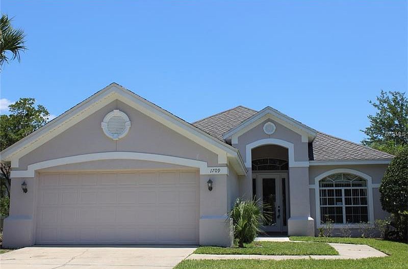 1st image of 1709 Golfview Dr
