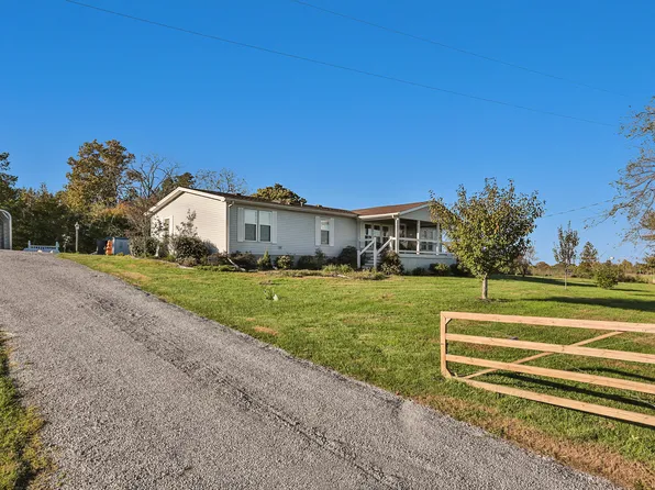 1101 Vance Rd, Turners Station, KY 40075