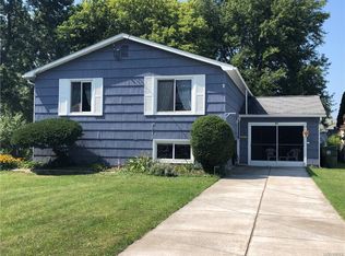 62 Vanderbilt Ave, Depew, NY 14043