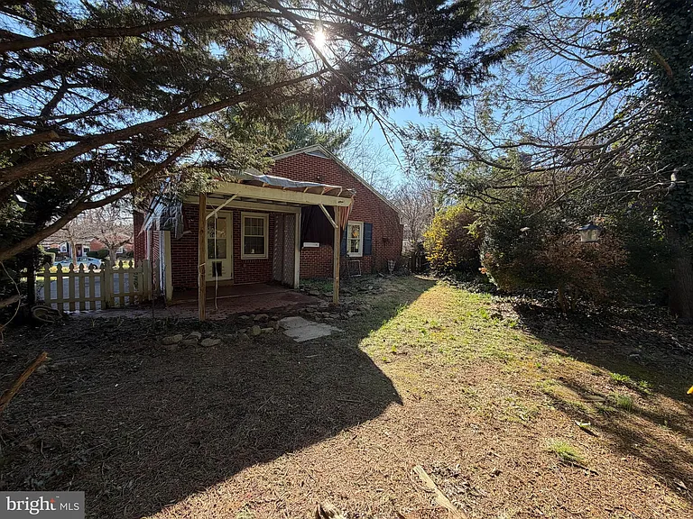 540 Bellview Ave — Photo 29