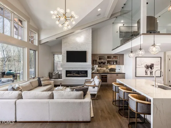 7726 Village Way, Park City, UT 84060