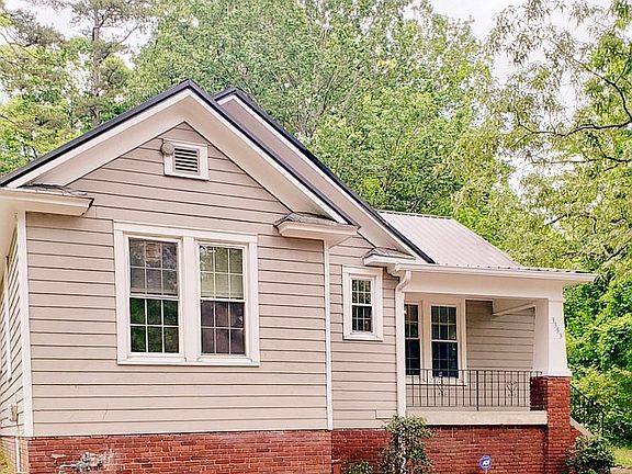2nd image of 3353 Pinewood Ave