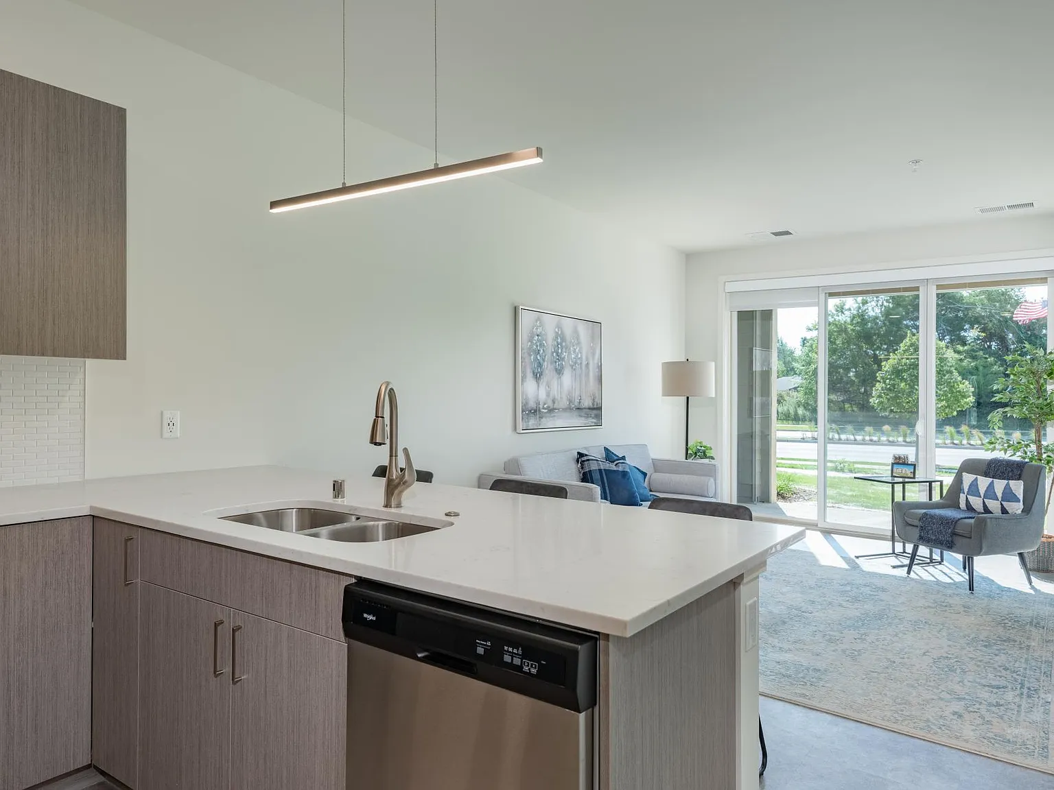 Will Rose Apartments — Photo 1