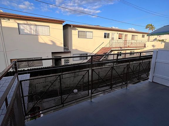 4th image of 411 Naranja Dr APT F