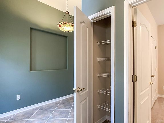 4th image of 4974 Vizcaya Dr