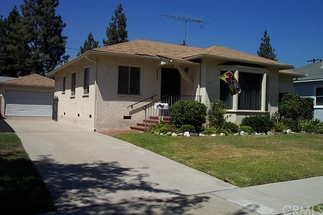 1st image of 5423 Dunrobin Ave