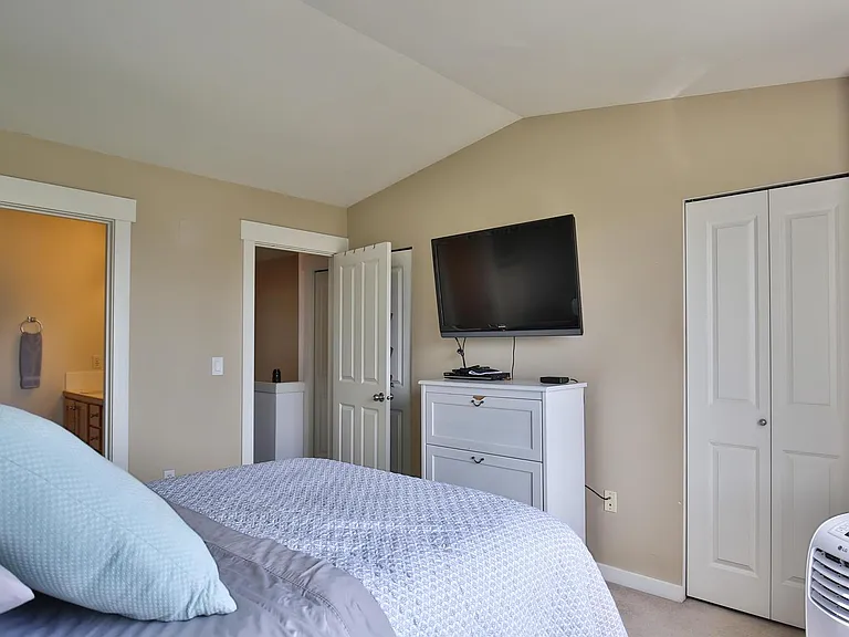 23120 SE Black Nugget Rd #R5 — Photo 19