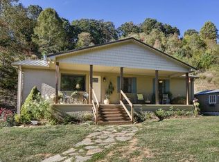 3325 Crooked Creek Rd, Mars Hill, NC 28754