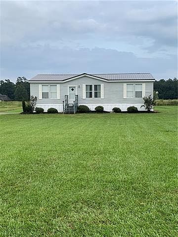 1st image of 40382 Dapprich Ln