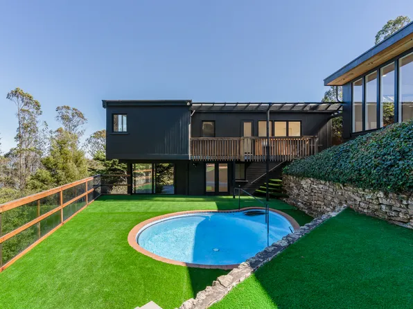 2 Wolfback Ridge Rd, Sausalito, CA 94965