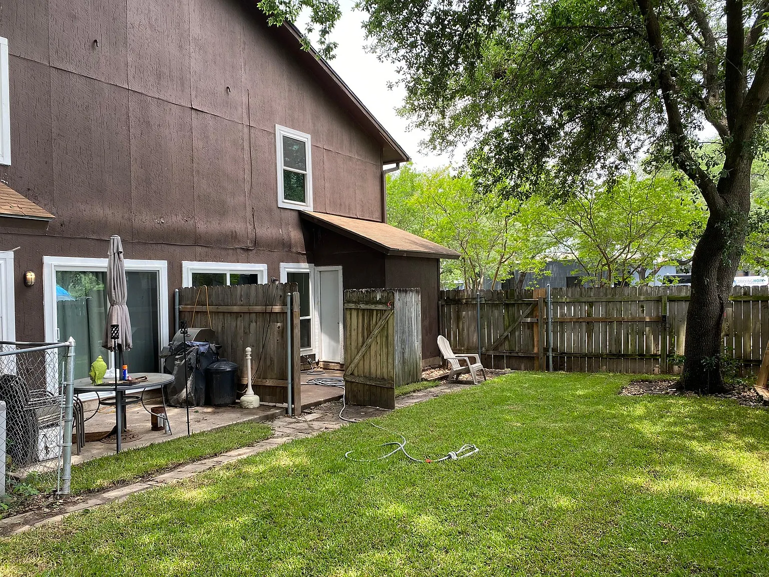 2 bed, 1.5 bath, 1000 sqft, $1,550 — Photo 3