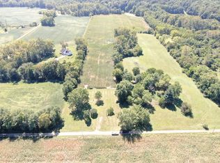 22500 E 80th Rd, Paris, IL 61944