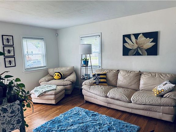 3rd image of 1203 Anne Ave
