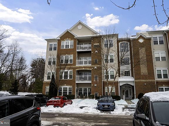 2nd image of 2602 Clarion Ct APT 404