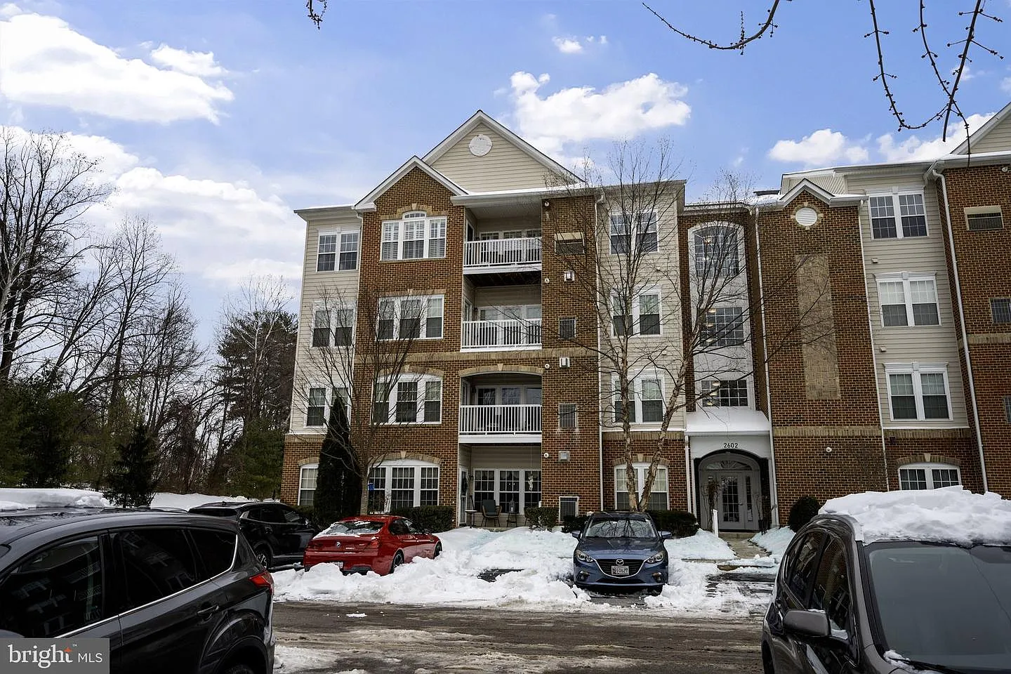 2602 Clarion Ct APT 404 photo 1