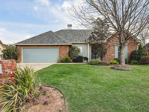 2nd image of 106 Waterberry Dr
