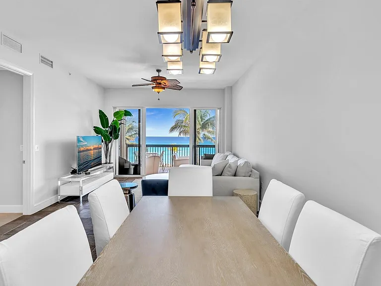 4444 El Mar Dr #3305 — Photo 4