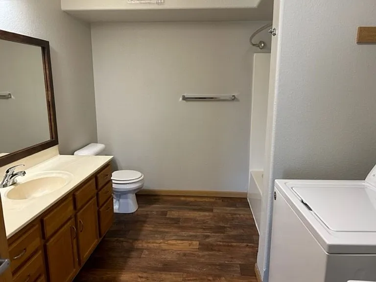 Madison Apartments — Photo 66
