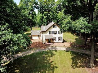 33 Bridle Path Rd, Spring Valley, NY 10977