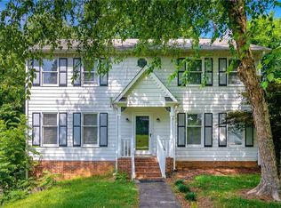 1508 Trinity Garden Cir, Clemmons, NC 27012