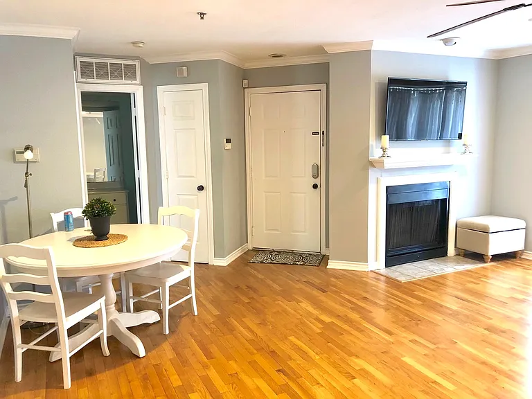 3100 Cole Ave #111 — Photo 11