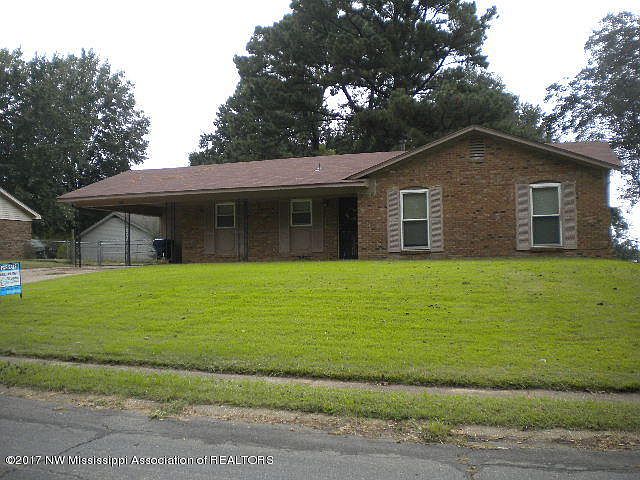 2nd image of 5760 Cherokee Dr