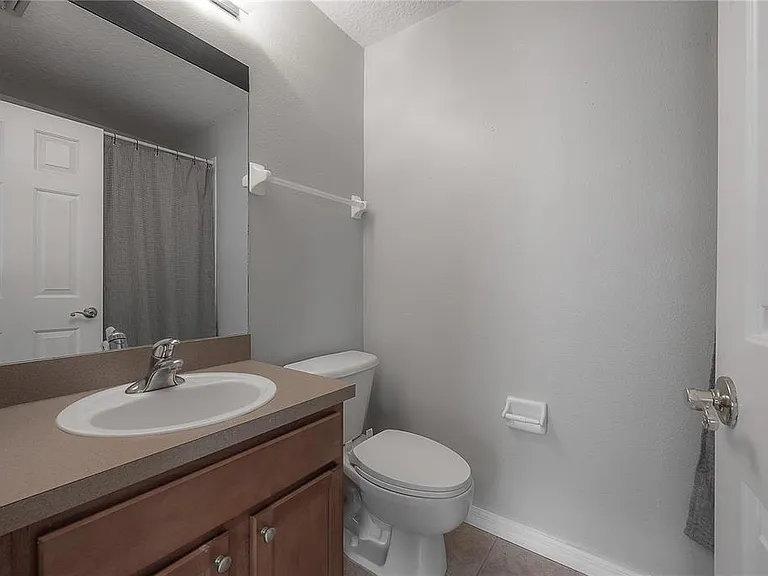 4951 Elizabeth Ct — Photo 12