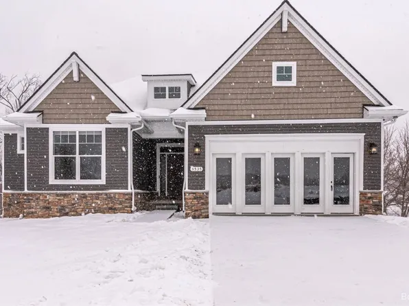 5980 Trail Side Ln #130, Whitmore Lake, MI 48189