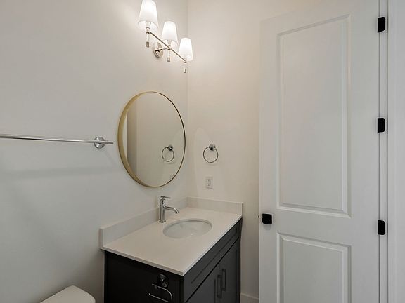 5th image of 5045 Fairhaven Cir