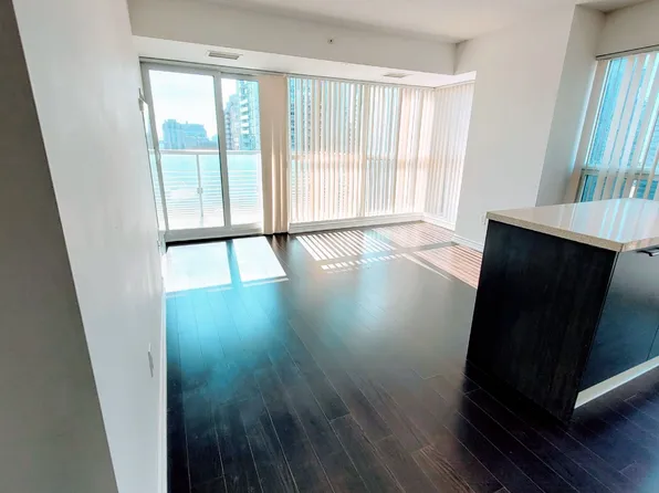 (undisclosed Address), Toronto, ON M5B 0A5