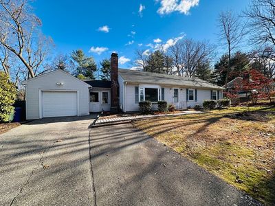 41 Kerry Dr, Springfield, MA, 01118
