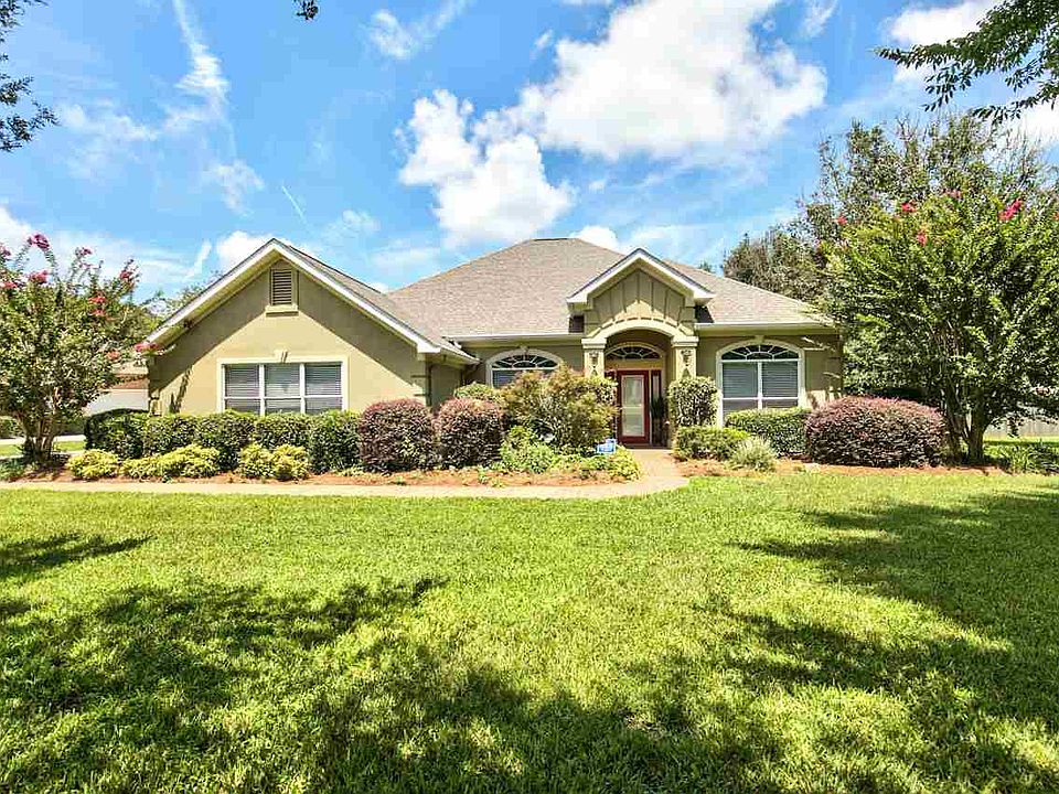 1st image of 4562 Hillwood Way