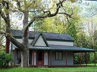 4036 Ridgewood Rd, Akron, OH 44321