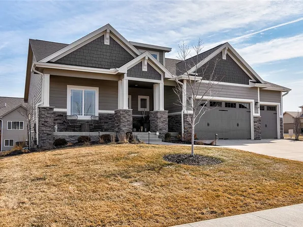 601 NW Harvest Ct, Grimes, IA 50111