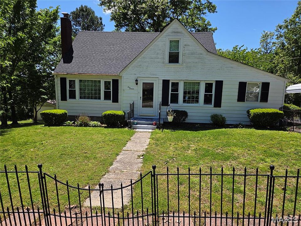 1st image of 116 Robin Hill Dr