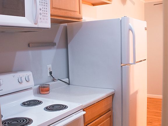 4th image of 12828 Nicollet Ave S #101