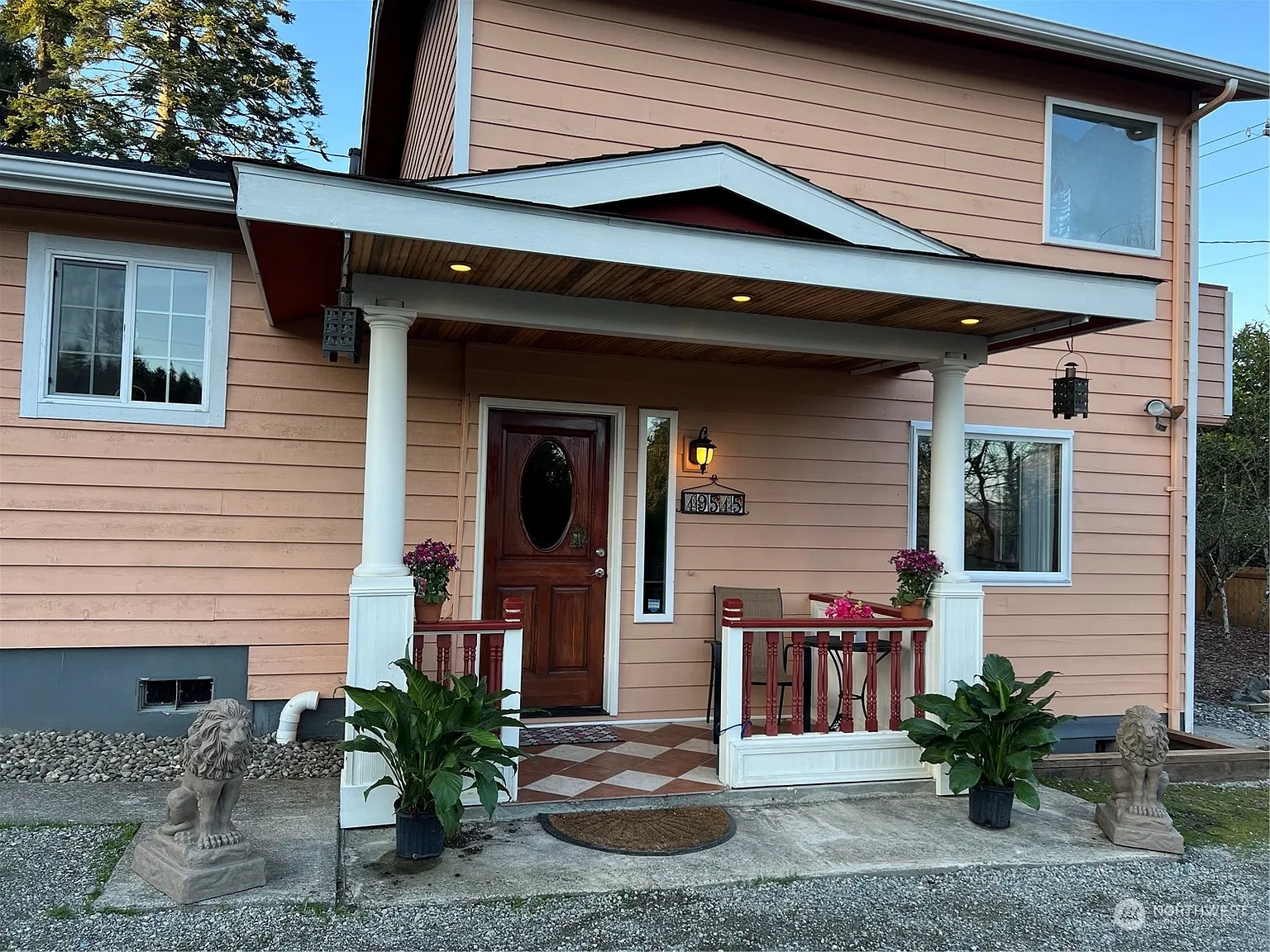 19515 55th Avenue NE photo 1