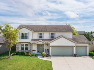 2921 Grey Hawk Dr, Normal, IL 61761