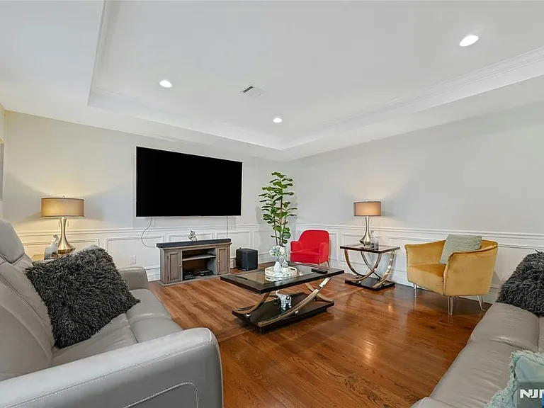40 Scott Ter — Photo 20