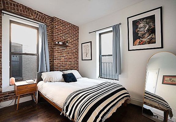 3rd image of 280 Manhattan Ave APT 2B